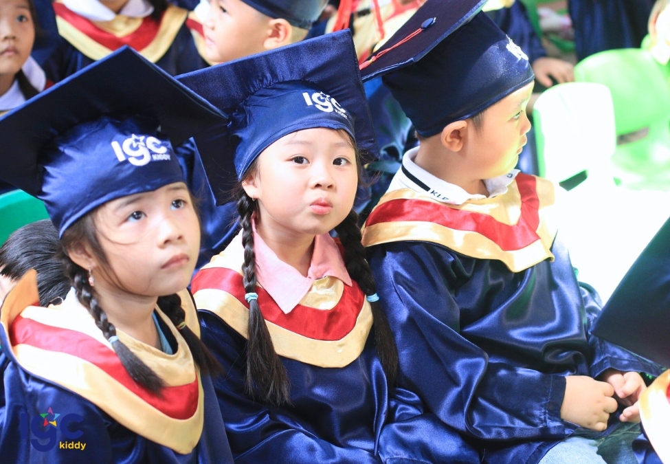 LỄ TỔNG KẾT VÀ RA TRƯỜNG NĂM HỌC 2023-2024